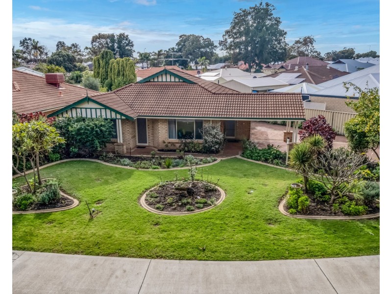 7B The Glen, Erskine WA 6210