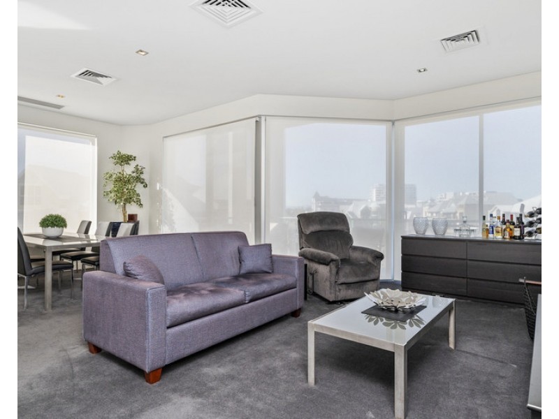 8/3 Veneto Lane, Mandurah WA 6210
