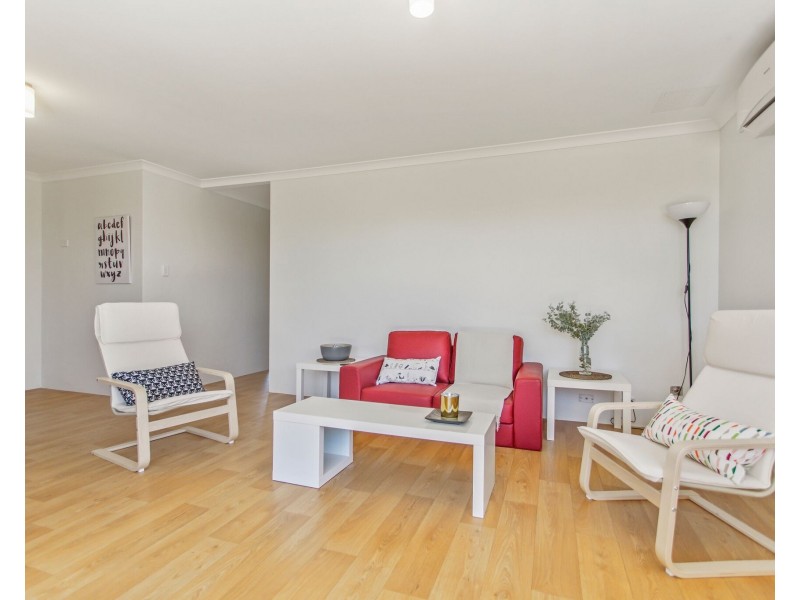18/1 Cottonwood Drive, Baldivis WA 6171