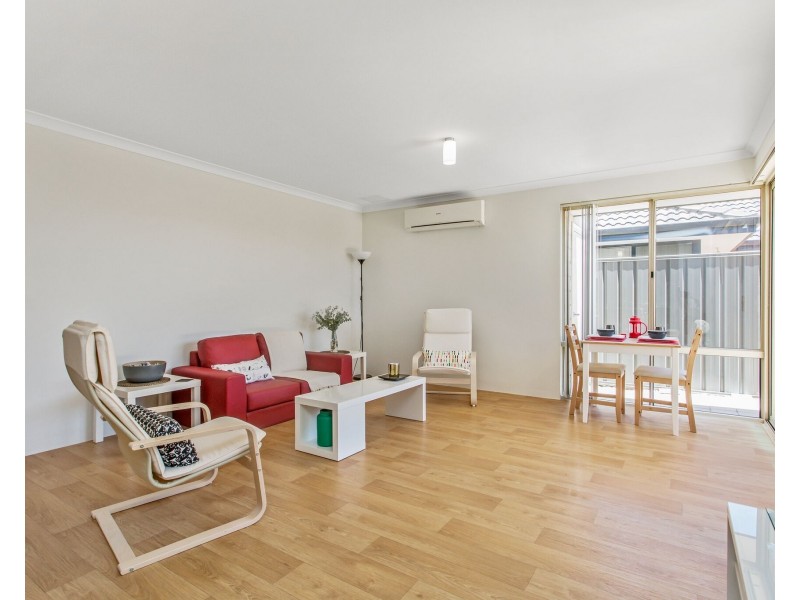 18/1 Cottonwood Drive, Baldivis WA 6171