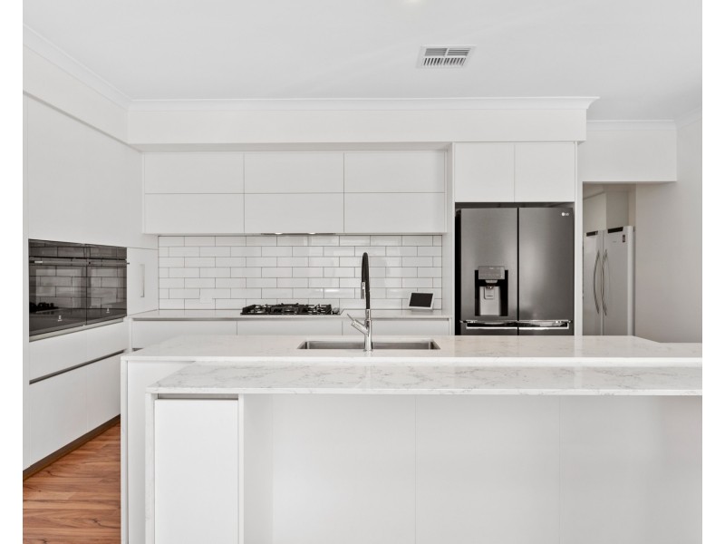 19 Mundaring Crescent, Dawesville WA 6211
