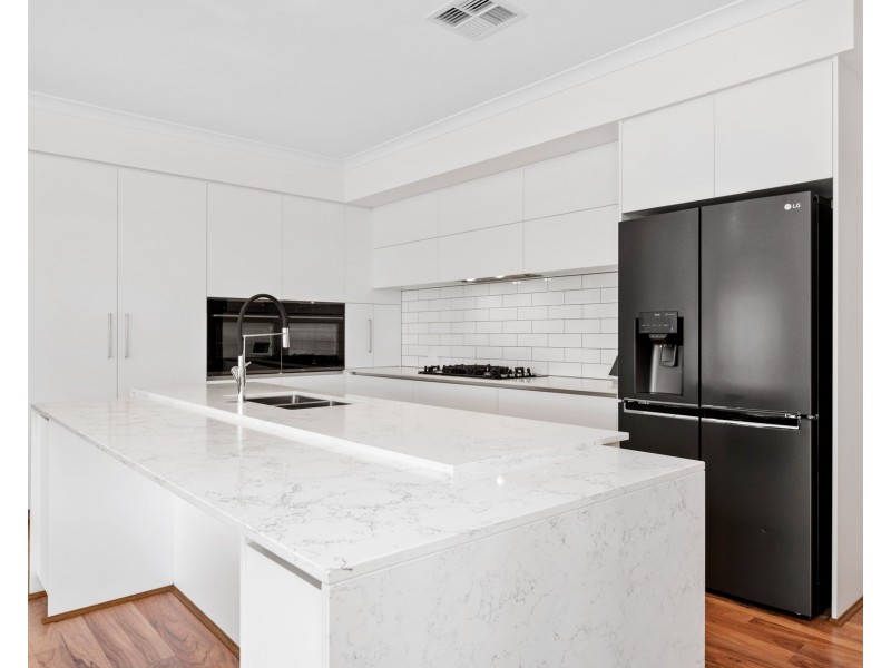 19 Mundaring Crescent, Dawesville WA 6211