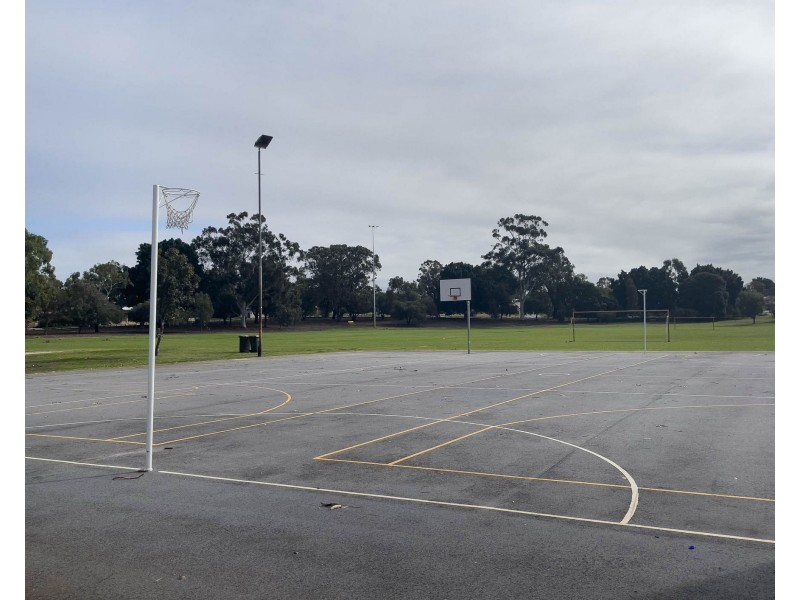 10 Salcott Road, Girrawheen WA 6064