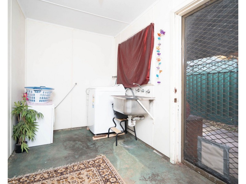 10 Salcott Road, Girrawheen WA 6064