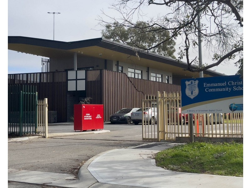 10 Salcott Road, Girrawheen WA 6064