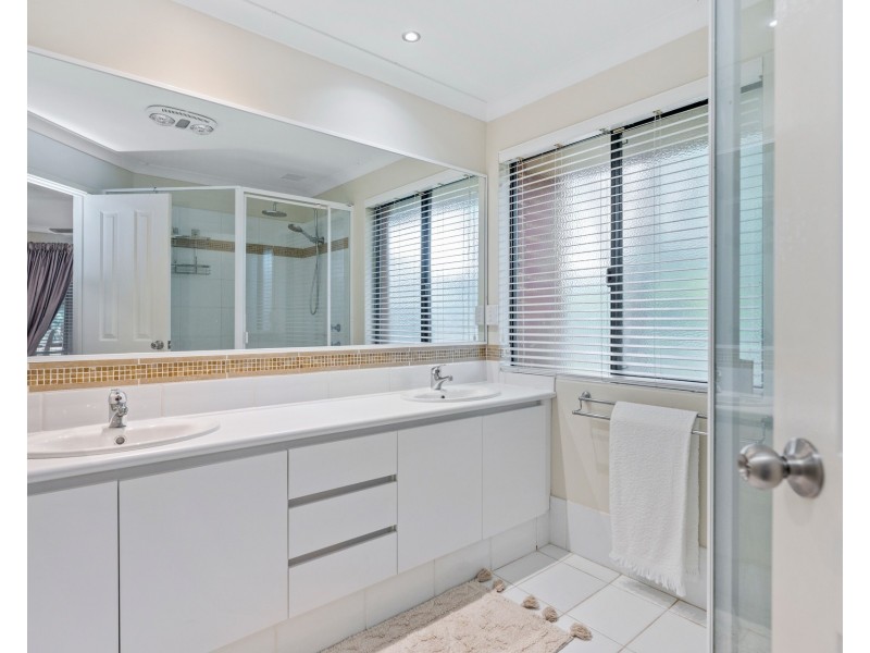 70 Watson Drive, Barragup WA 6209