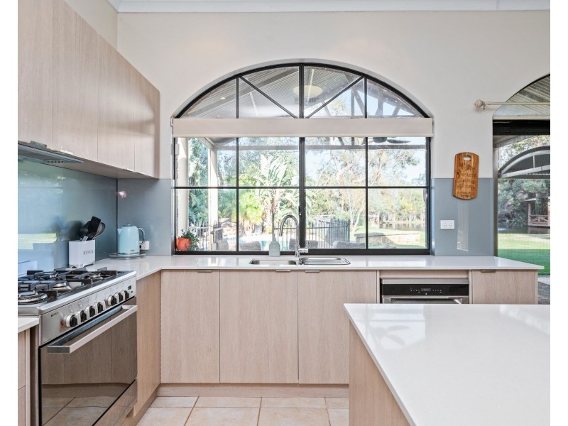 70 Watson Drive, Barragup WA 6209