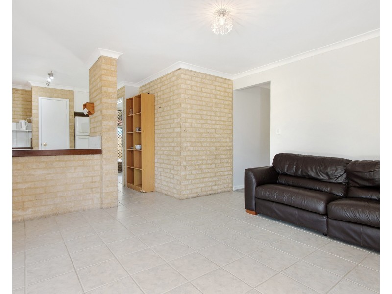 4 Kirkpatrick Court, Seville Grove WA 6112