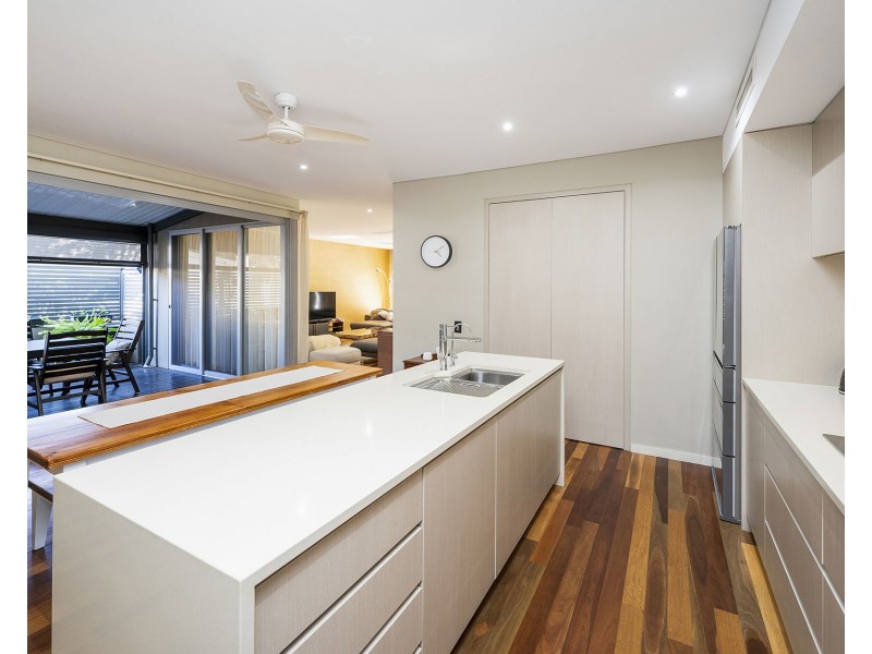 26 Cassowary Crescent, Coodanup WA 6210