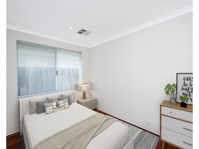 227 Peelwood Parade, Halls Head WA 6210