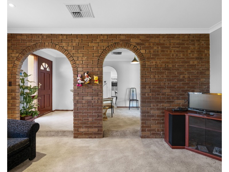 20 Pilkington Circus, Beechboro WA 6063