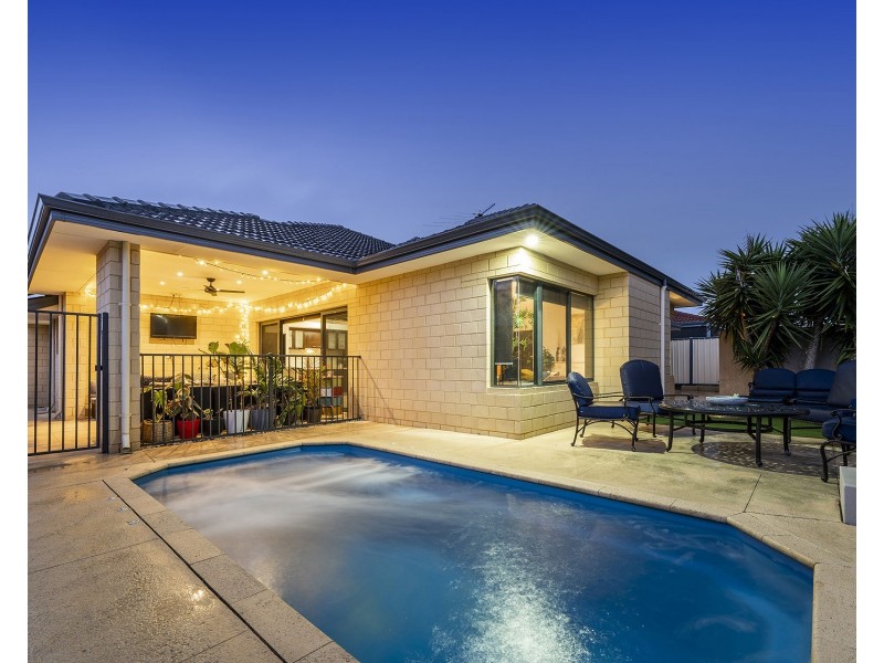 7 Tamar Break, Madora Bay WA 6210