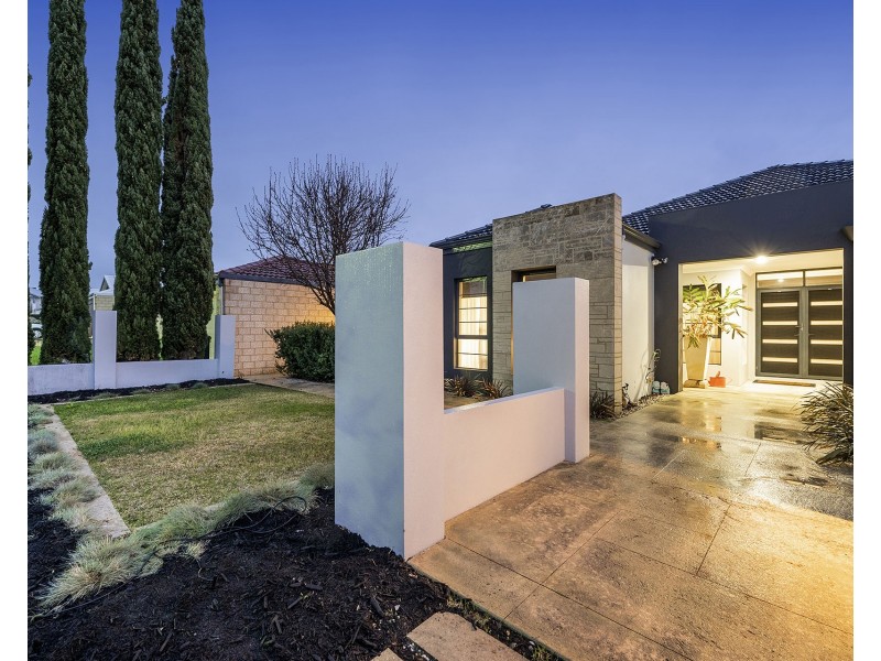 7 Tamar Break, Madora Bay WA 6210