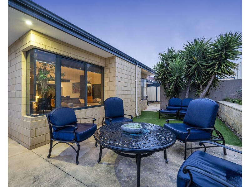 7 Tamar Break, Madora Bay WA 6210
