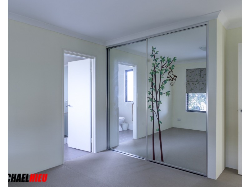 1/214 Wharf Street, Queens Park WA 6107