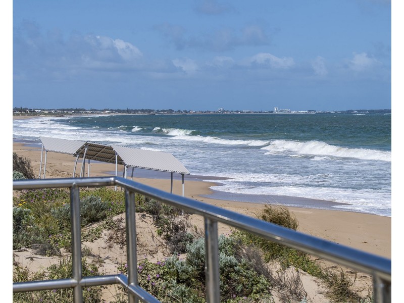 2 Atwick Court, Madora Bay WA 6210