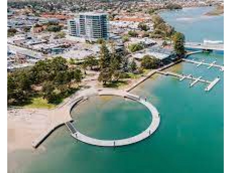 67 Queen Parade, Wannanup WA 6210