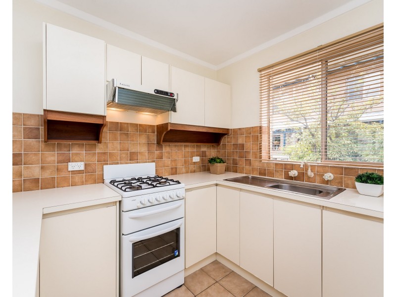 6/151 Fairway, Crawley WA 6009