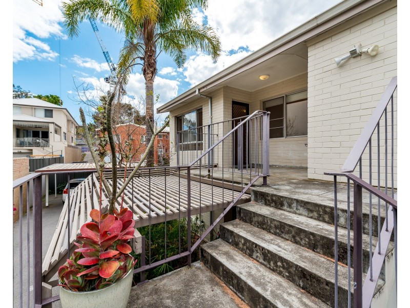 6/151 Fairway, Crawley WA 6009