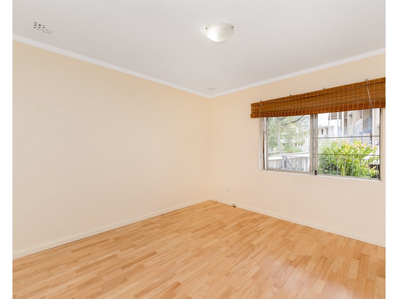 6/151 Fairway, Crawley WA 6009