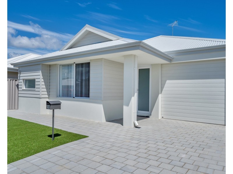 30 Bushlark Turn, Erskine WA 6210