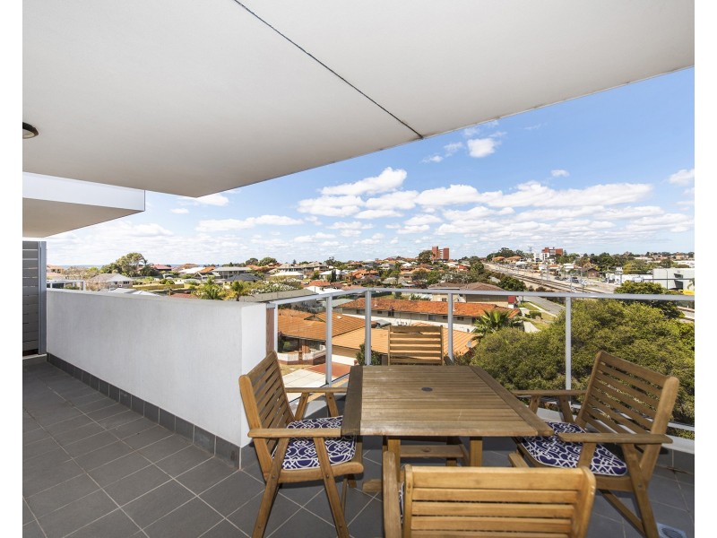 521/2 Rutland Avenue, Lathlain WA 6100