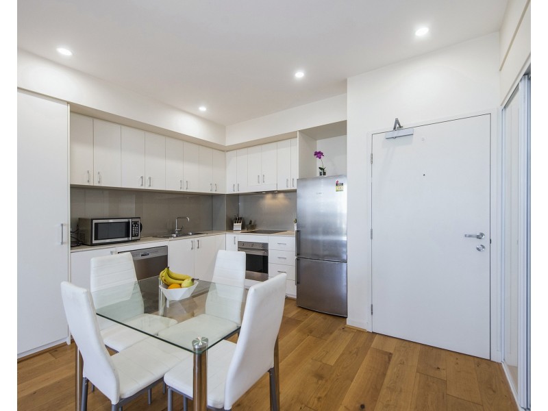 521/2 Rutland Avenue, Lathlain WA 6100