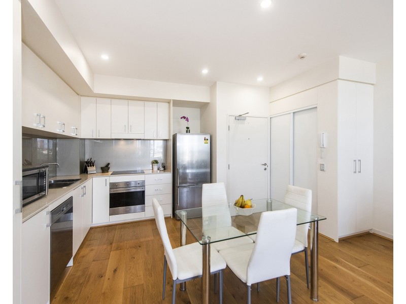 521/2 Rutland Avenue, Lathlain WA 6100