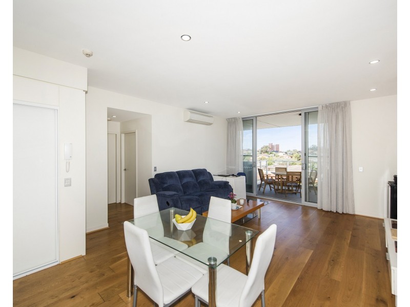 521/2 Rutland Avenue, Lathlain WA 6100