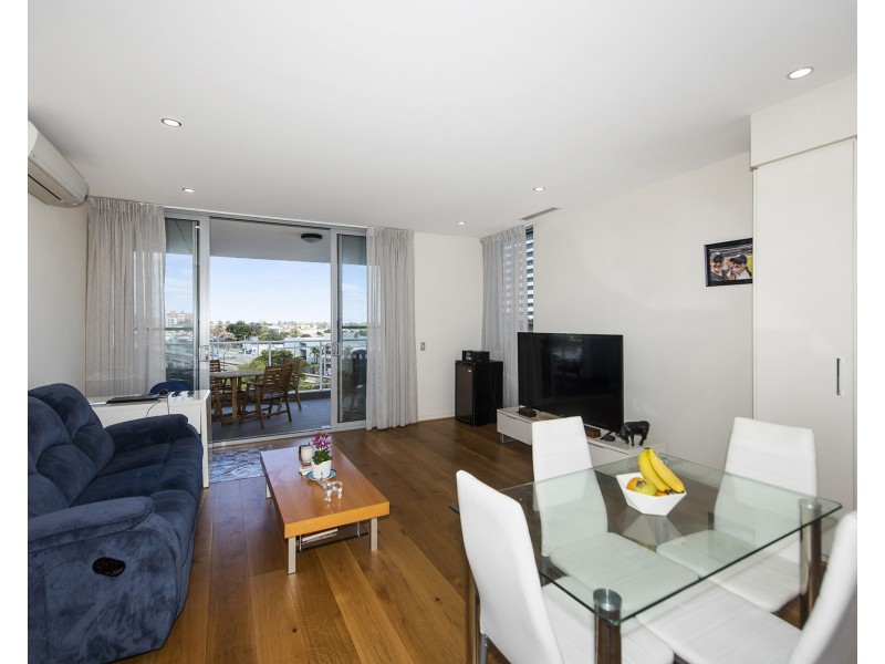 521/2 Rutland Avenue, Lathlain WA 6100