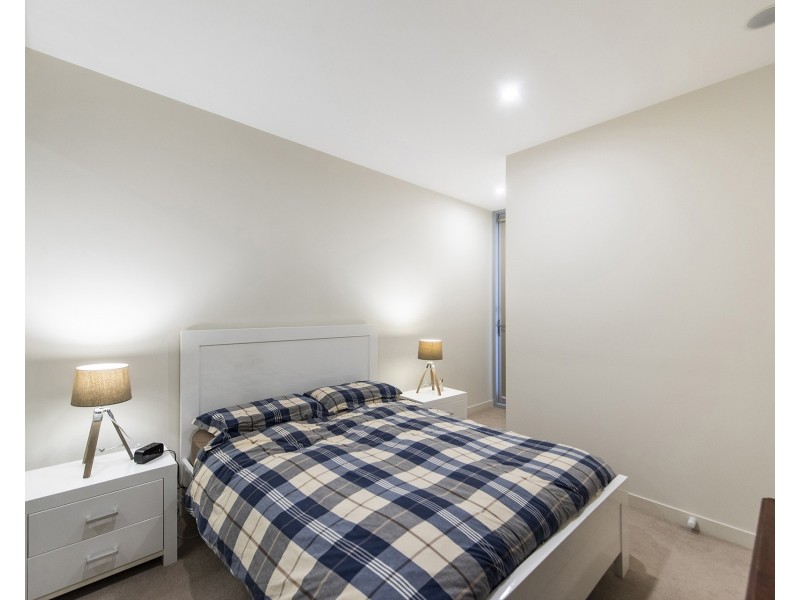 521/2 Rutland Avenue, Lathlain WA 6100