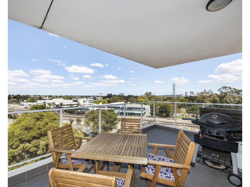 521/2 Rutland Avenue, Lathlain WA 6100