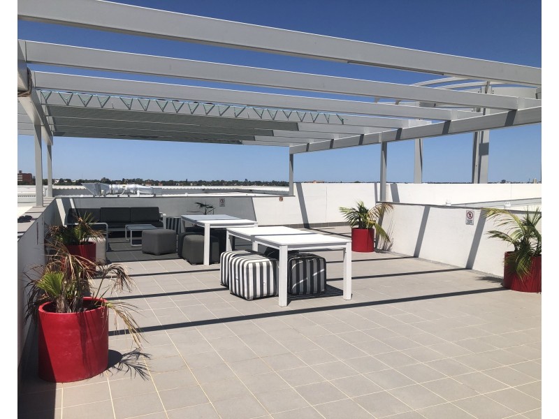 521/2 Rutland Avenue, Lathlain WA 6100