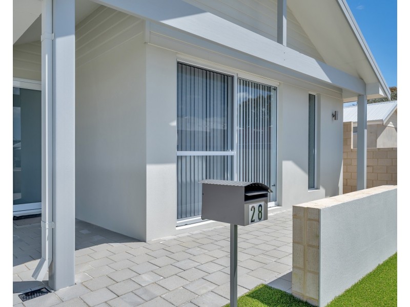 28 Bushlark Turn, Erskine WA 6210