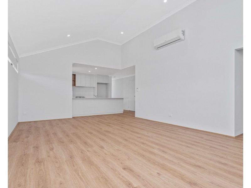 28 Bushlark Turn, Erskine WA 6210