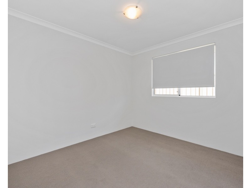 28 Bushlark Turn, Erskine WA 6210