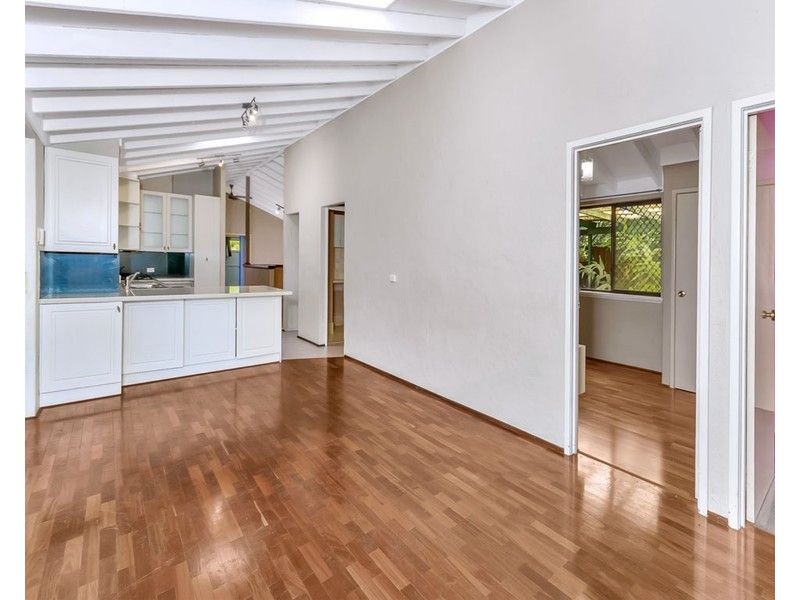 2 Gull Way, Yangebup WA 6164