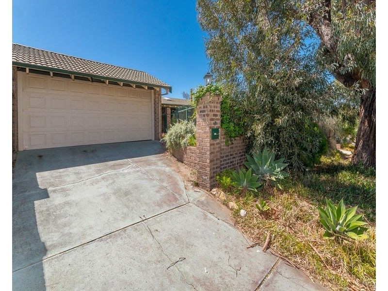 2 Gull Way, Yangebup WA 6164