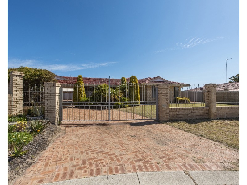 5 Quadrant Rise, Halls Head WA 6210