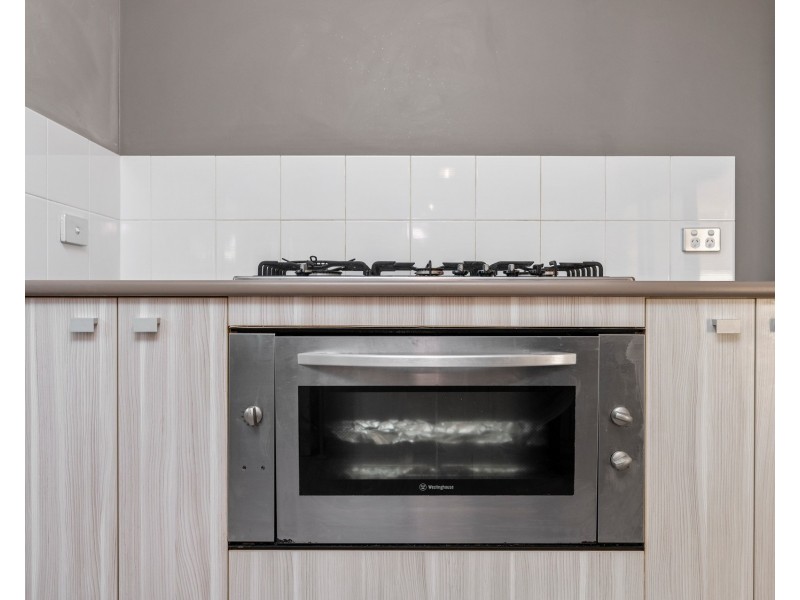 2 Keelia Vale, Lakelands WA 6180