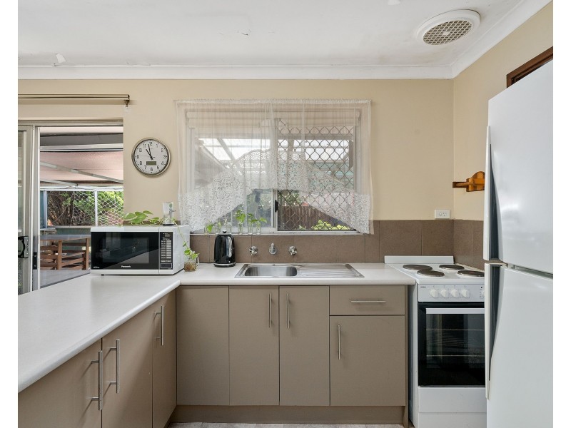 17 Chireton Place, Beechboro WA 6063