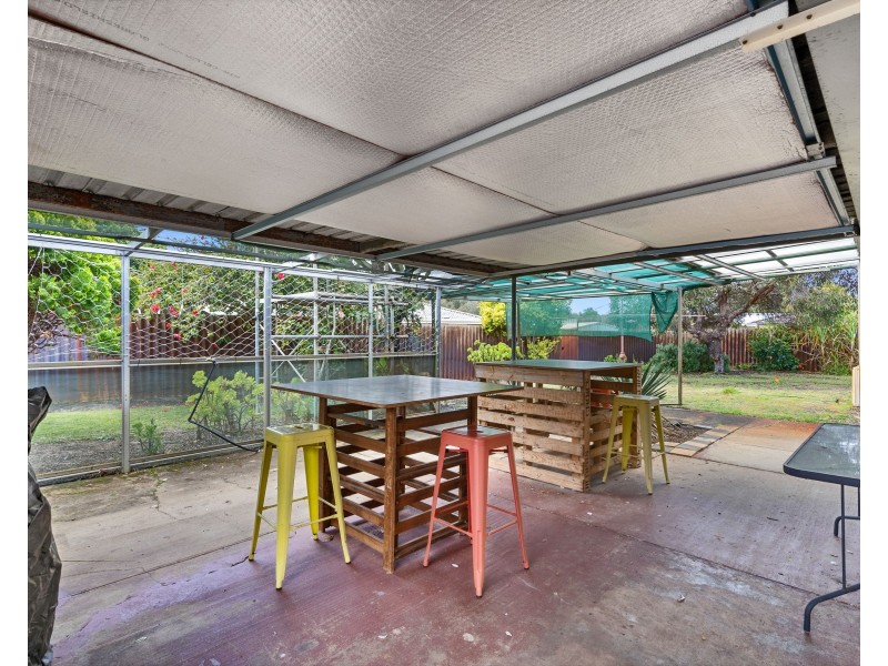 17 Chireton Place, Beechboro WA 6063