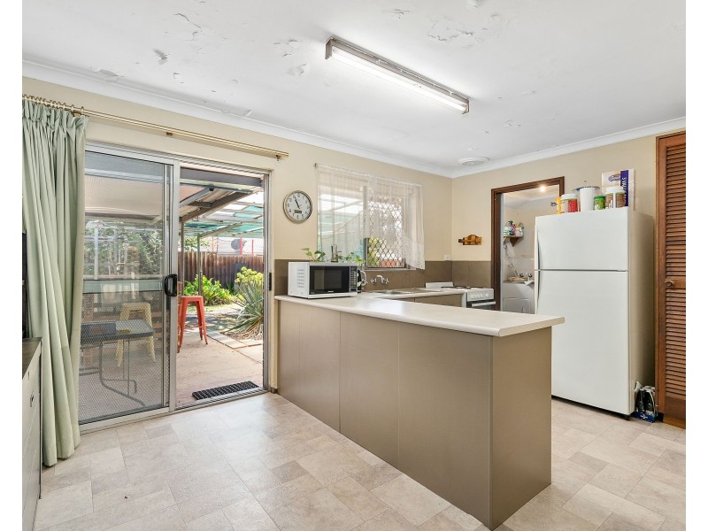 17 Chireton Place, Beechboro WA 6063
