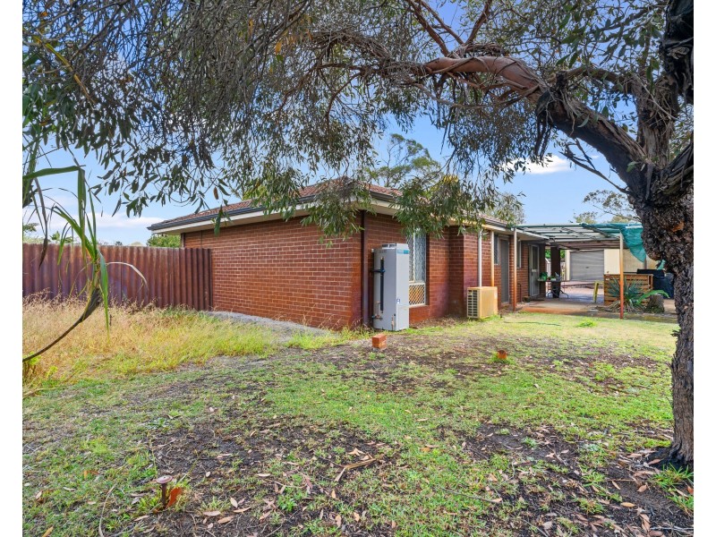 17 Chireton Place, Beechboro WA 6063