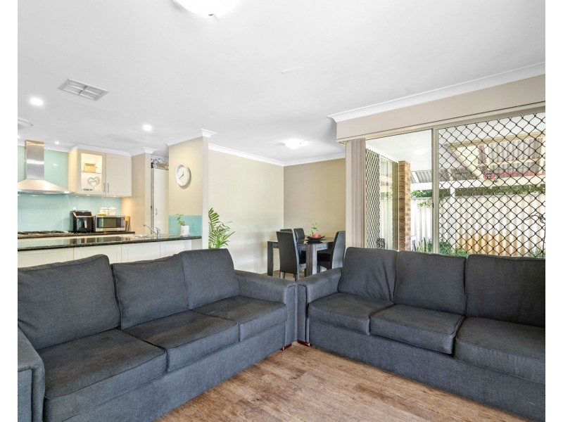 70 Freeland Way, Eden Hill WA 6054