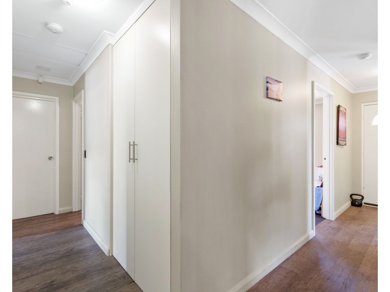 70 Freeland Way, Eden Hill WA 6054