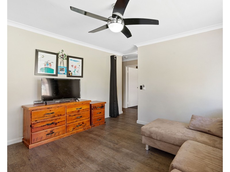 70 Freeland Way, Eden Hill WA 6054