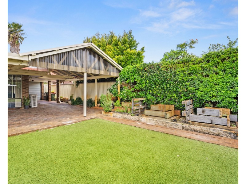 70 Freeland Way, Eden Hill WA 6054