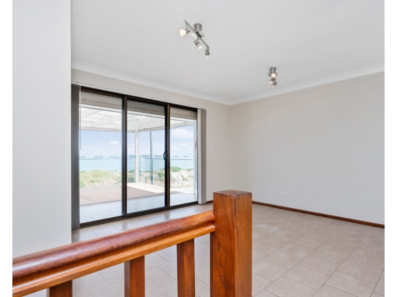 56B Halls Head Parade, Halls Head WA 6210