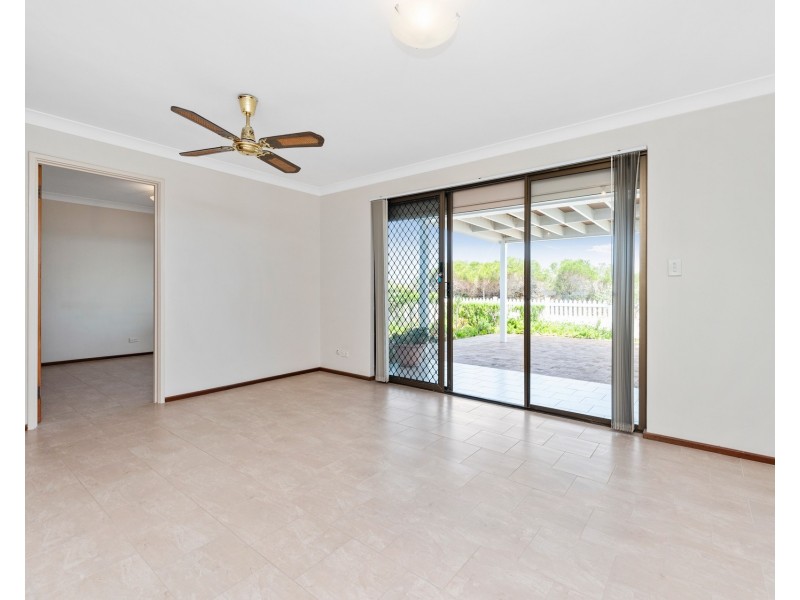 56B Halls Head Parade, Halls Head WA 6210